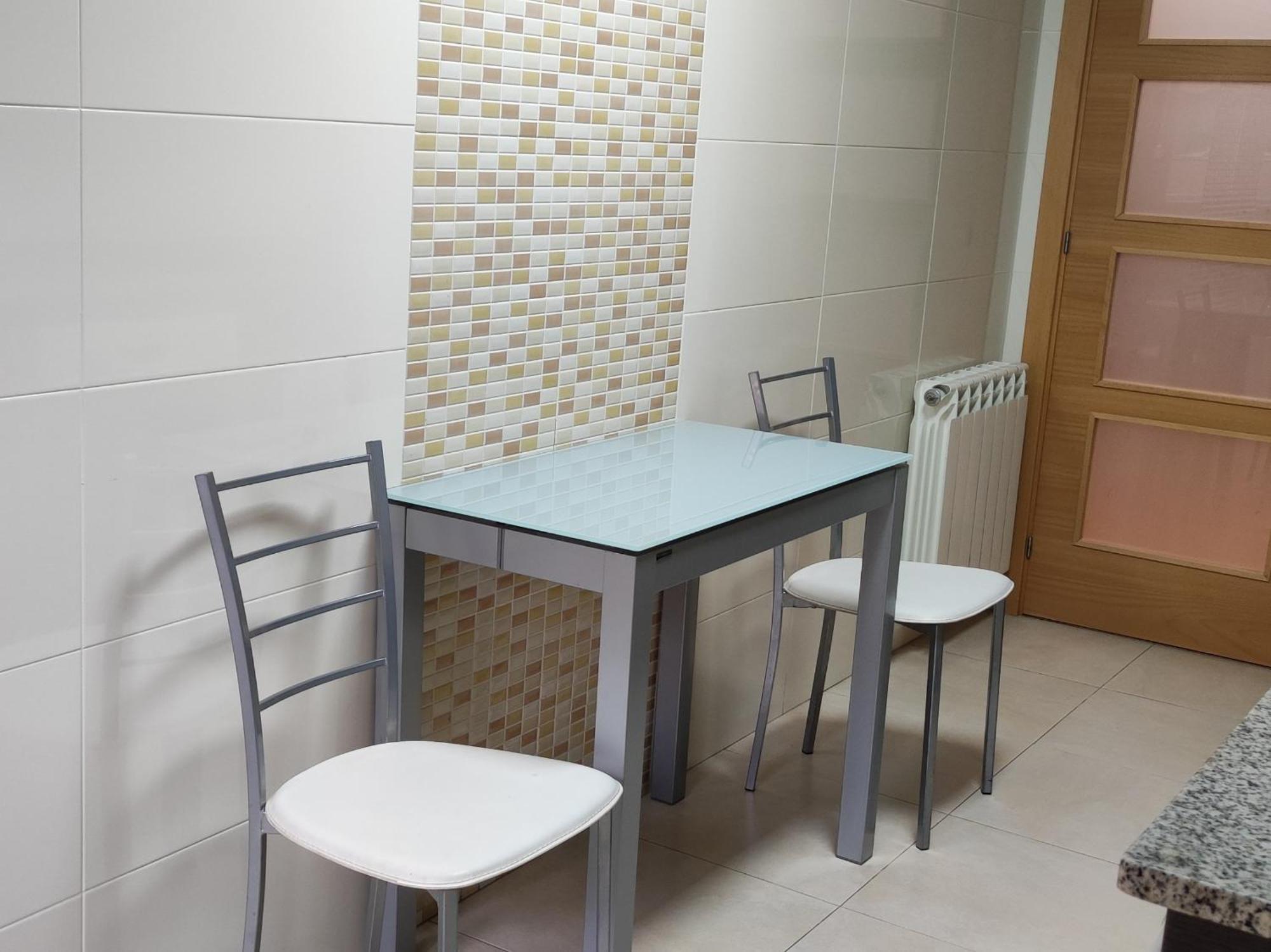 Apartamento Los Lirios Logrono Bagian luar foto