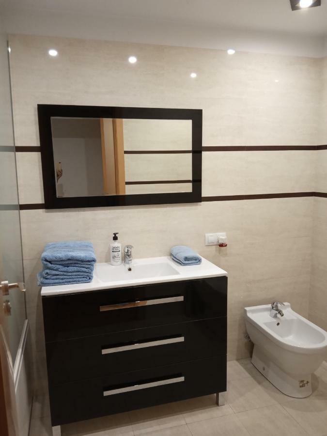 Apartamento Los Lirios Logrono Bagian luar foto