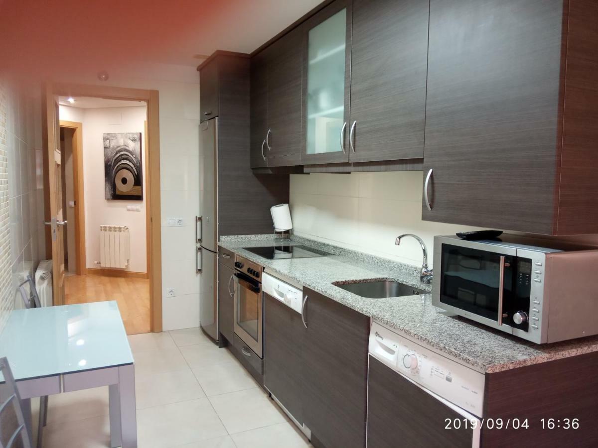 Apartamento Los Lirios Logrono Bagian luar foto